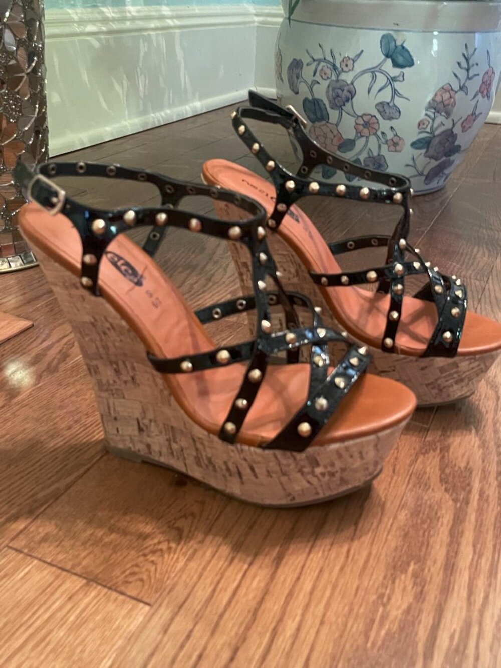 Gorgeous Studded Black Cork Heel Platform Wedges size 6/7